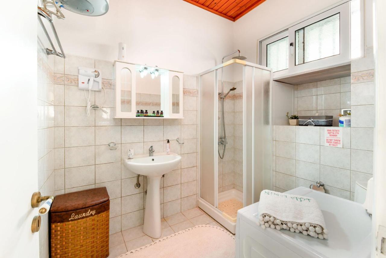 Nina Apartment Gaios Buitenkant foto